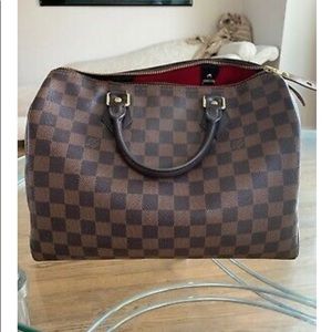 Louis Vuitton speedy